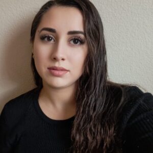 Amy Profile Picture